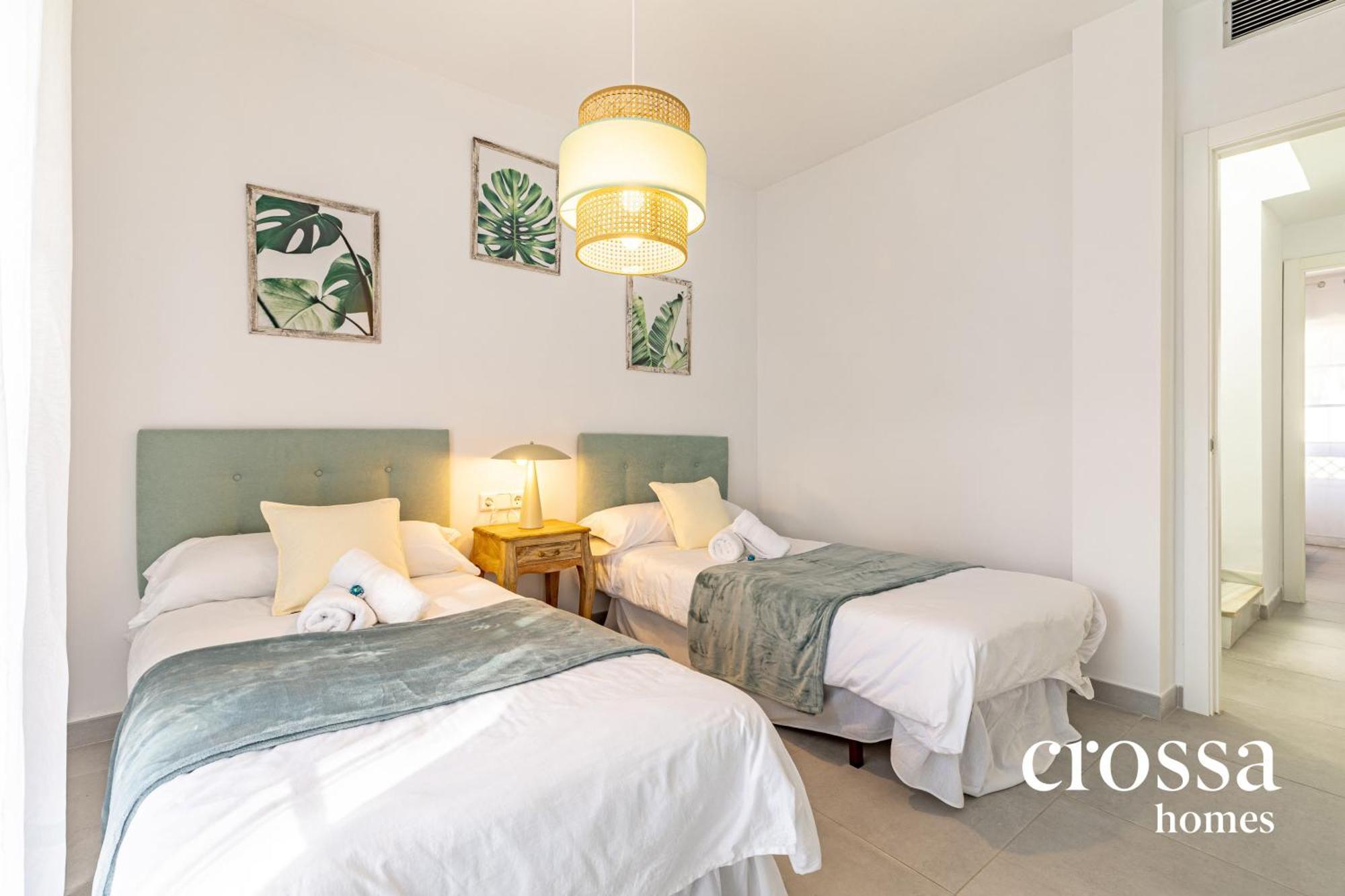 Chic Dream Home, Rooftop Bbq, 9 Pools, Golf Views マルベーリャ エクステリア 写真